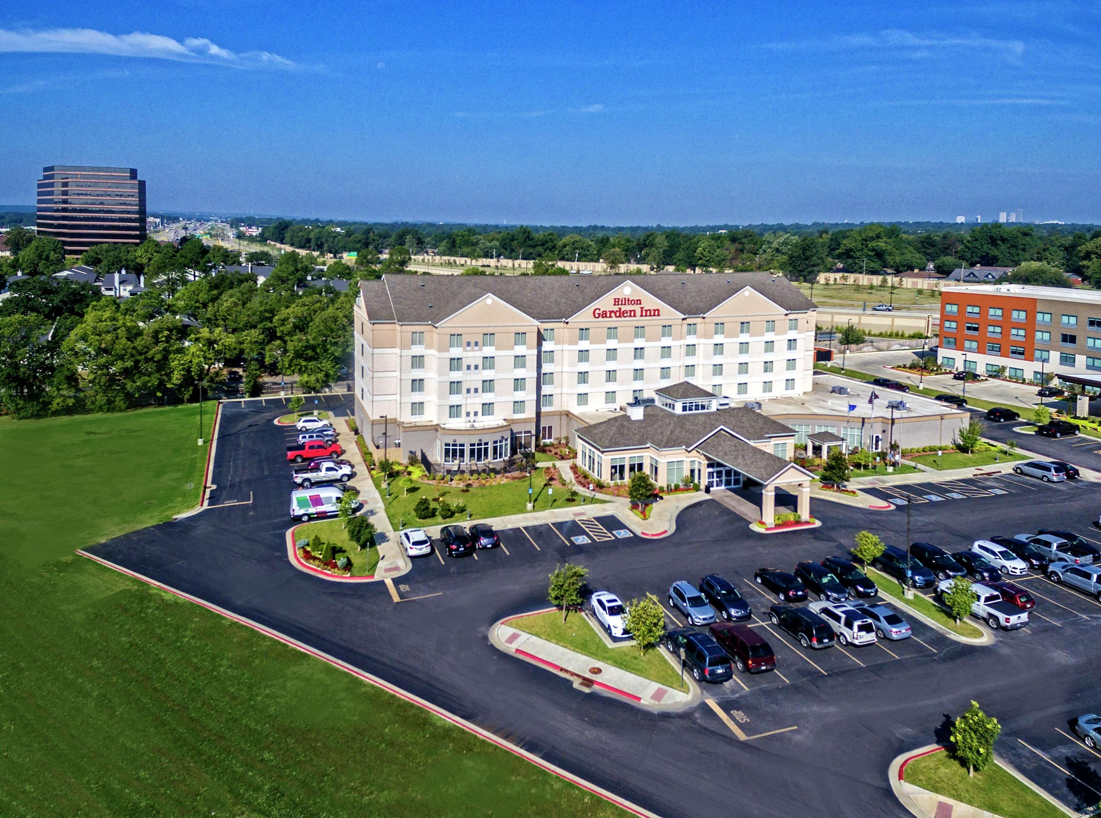 Hilton Garden Inn Midtown טולסה מראה חיצוני תמונה